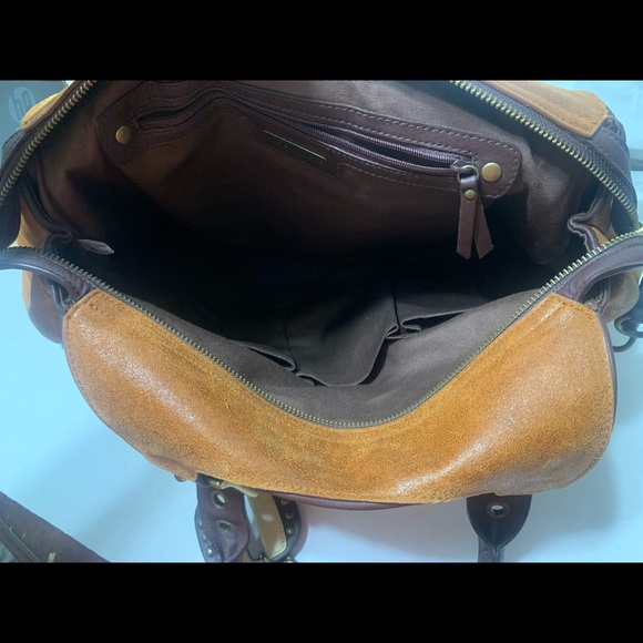 Isabella Fiore Handbag - Picture 5 of 7